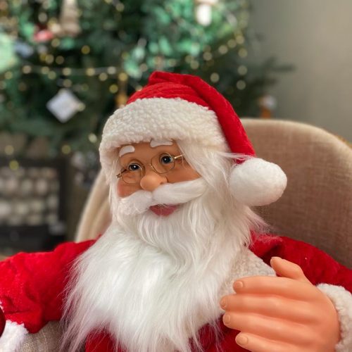Pai Natal com sofá
