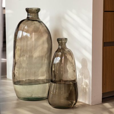 jarroes brown glass