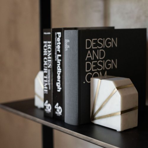 Cerra Livros marble II