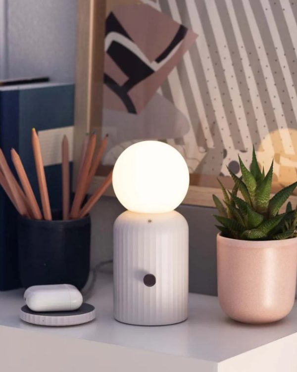 Wireless Lamp & Charger – White