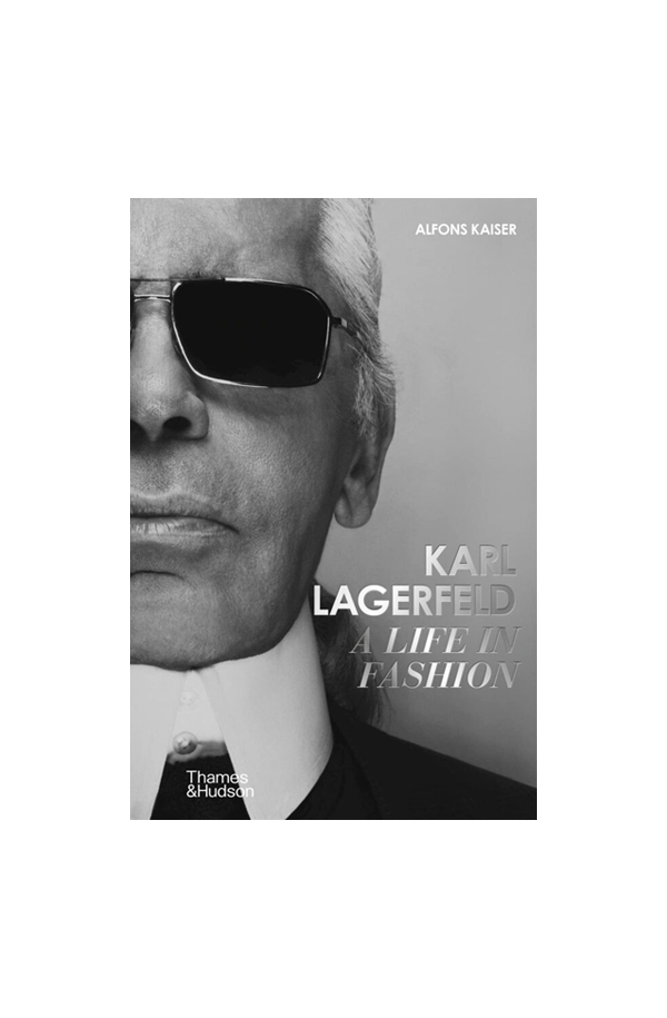 Livro Karl Lagerfeld - A Life In Fashion