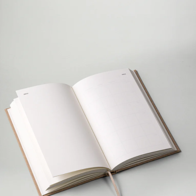 Agenda Yearly Planner - Image 3