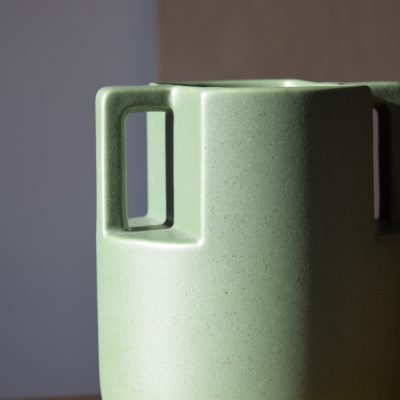 Jarra verde musgo
