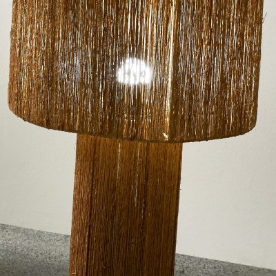 Candeeiro de Mesa Yutani