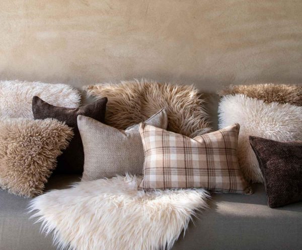 almofada Quadrada chenille cinza