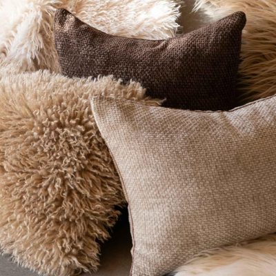almofada Retangular chenille cinza